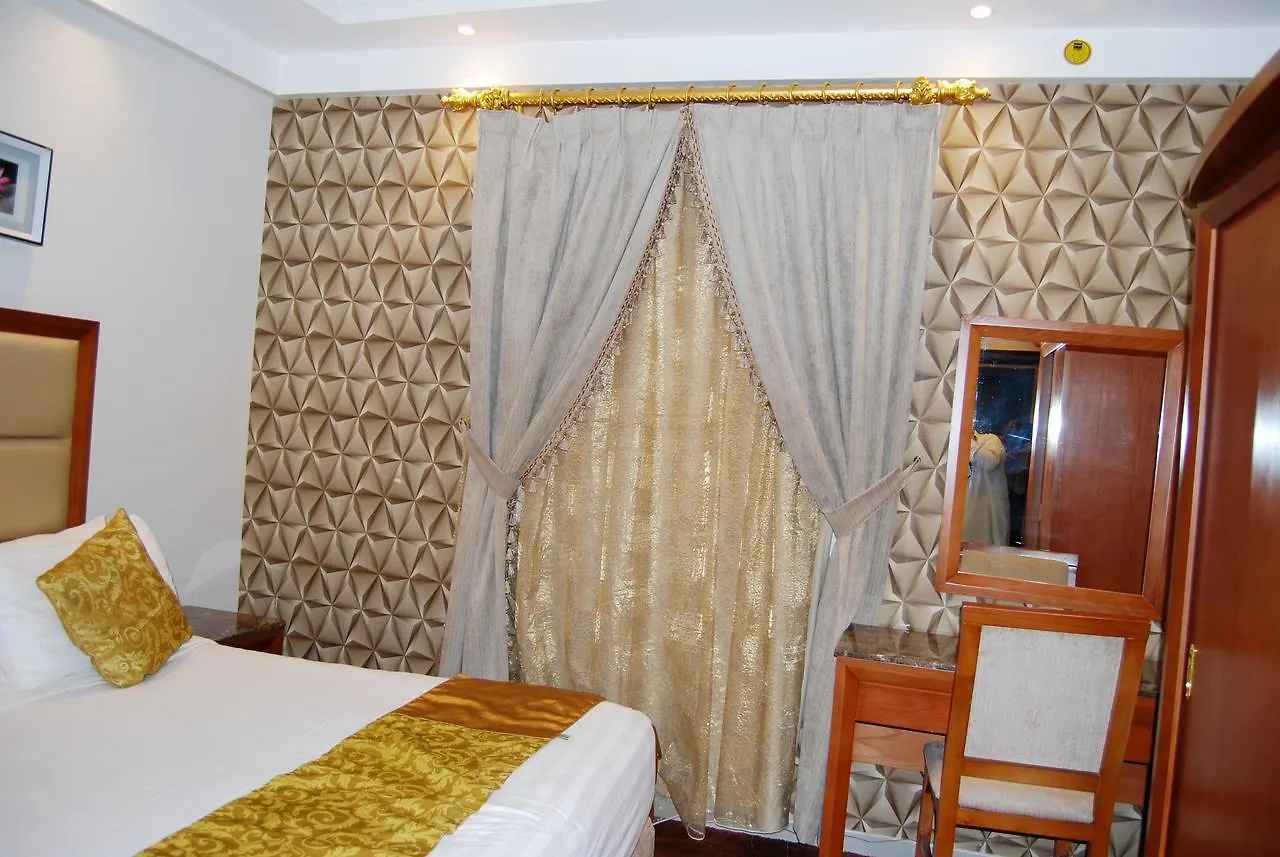 Ethal Suits Hira Джедда Саудовская Аравия